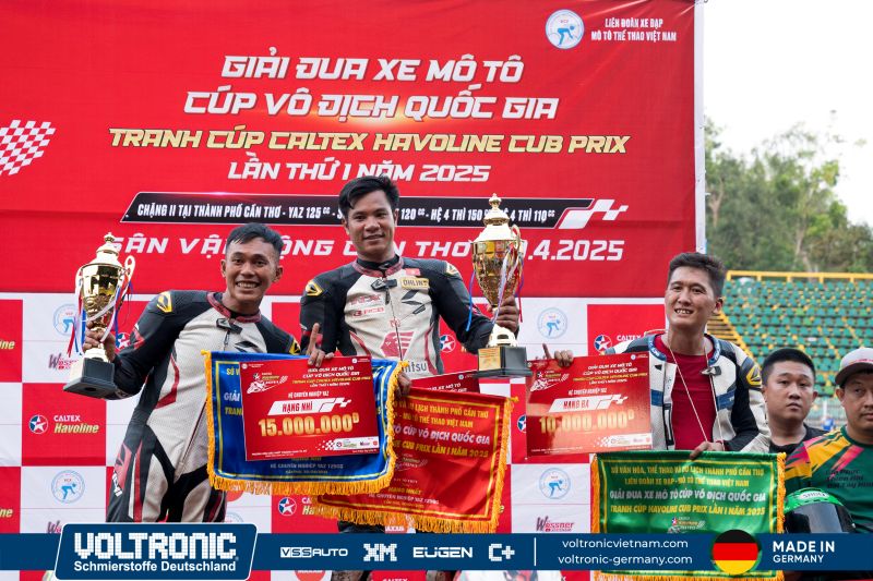 giải nhất hệ chuyên nghiệp dòng xe 2 thì YAZ 125cc